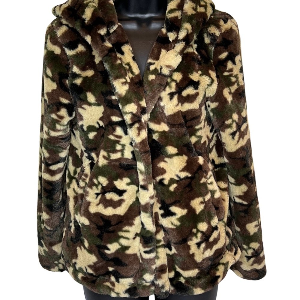 Sherpa Jacket by Love Tree - Picture 10 of 11
